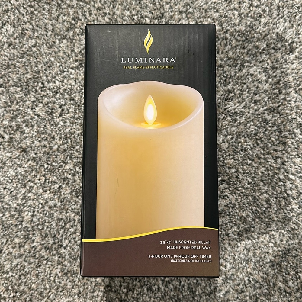 Luminara Flameless Candle 3.5 x 7 inch in Ivory NWT